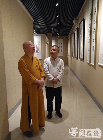 文殊院-广结善缘 文殊院青年佛学会举行“翰墨禅心”书画义卖展