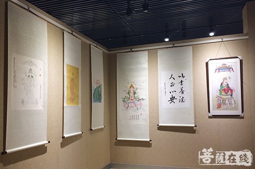 文殊院-广结善缘 文殊院青年佛学会举行“翰墨禅心”书画义卖展