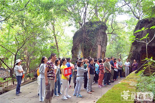 报国寺-体验蜀中禅修 文殊院青年佛学会参访乐至报国寺