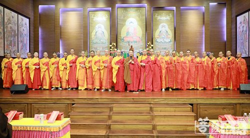 佛教-厦门鸿山寺举行丁酉年万佛法会熏坛仪式