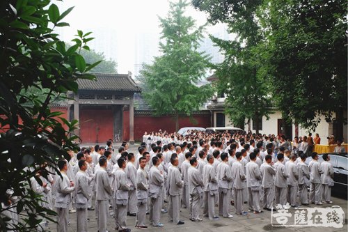 文殊院-“明心”从认识自己开始 成都文殊院第22期寺院生活体验营盛大开营