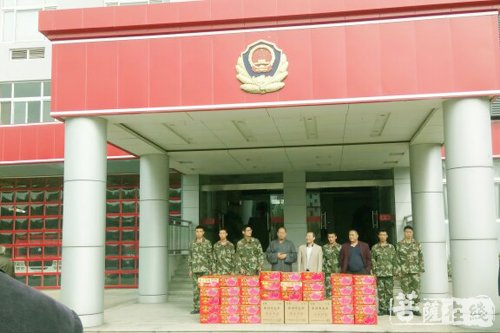 佛教-泰州市姜堰区佛教协会慰问武警消防官兵