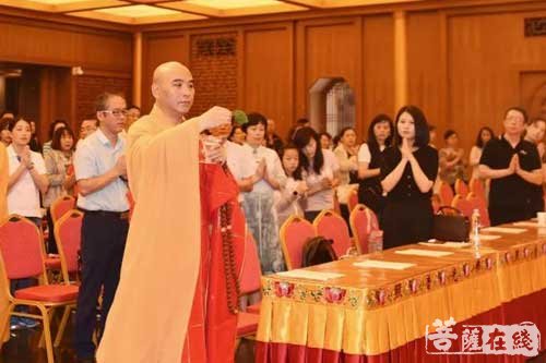 佛教-佛教百寺基金在静安寺举行2017大摩尼宝献爱心乐捐活动