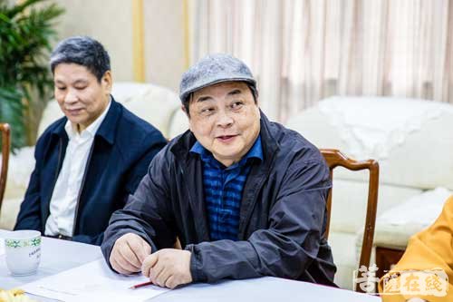 上海-上海觉群书画院召开全体会议 计划举办2018新春展