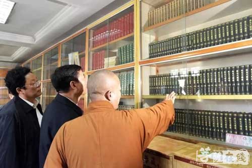 佛教-河北省委常委、省统战部部长高志立一行赴柏林禅寺调研