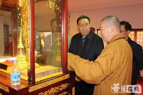 佛教-陕西省西安市政协副主席张建政一行参访七宝教寺