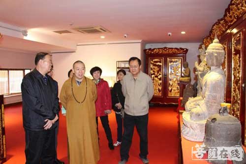 佛教-陕西省西安市政协副主席张建政一行参访七宝教寺