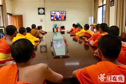 佛教-云南省佛教协会组织全省佛教界收看十九大开幕