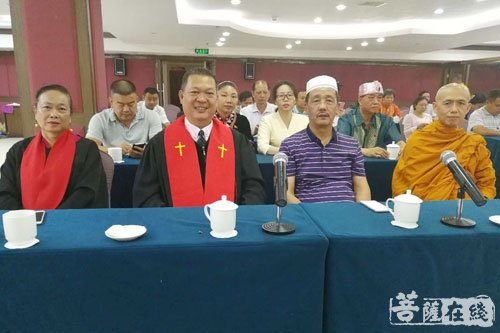 佛教-云南省佛教协会组织全省佛教界收看十九大开幕