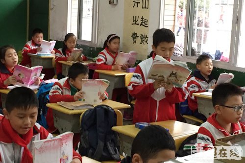 精准扶贫-“精准扶贫”助学 禅缘法师资助贫困家庭