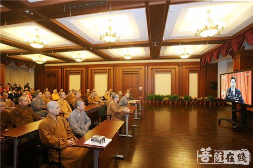 灵隐寺-“十九大”胜利召开 杭州灵隐寺四众弟子集中学习