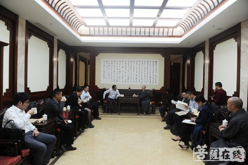卞吉安-宁波市副市长卞吉安参访七塔禅寺 可祥法师陪同