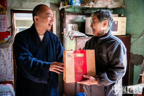 上海活动-秉承慈悲行孝 上海玉佛禅寺与觉群文教基金会举办重阳节敬老活动