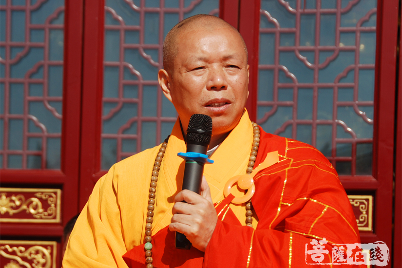 中国佛教协会副会长,江苏省佛教协会会长,镇江市金焦二山方丈心澄大