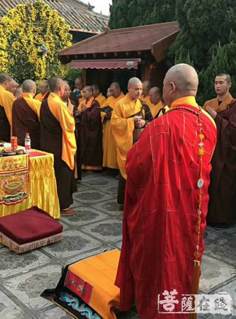 最新佛讯      菩萨在线河南讯 11月7日(农历九月十九日),适逢观音