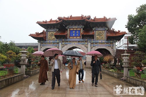 佛教-宁德市政协副主席黄家盛先生一行莅临资国寺参观指导调研
