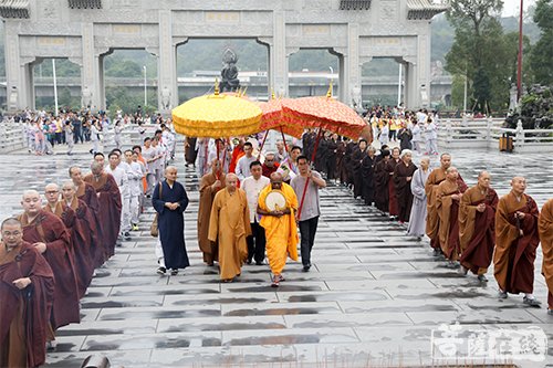 佛教-文明互鉴 斯里兰卡佛教三大教派代表团参访珠海普陀寺