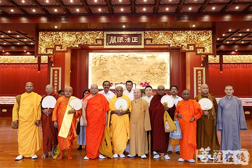 佛教-文明互鉴 斯里兰卡佛教三大教派代表团参访珠海普陀寺