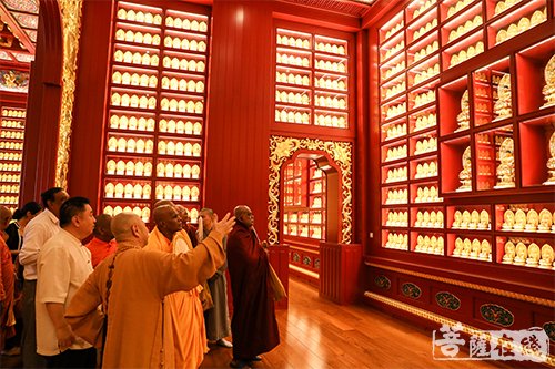 佛教-文明互鉴 斯里兰卡佛教三大教派代表团参访珠海普陀寺