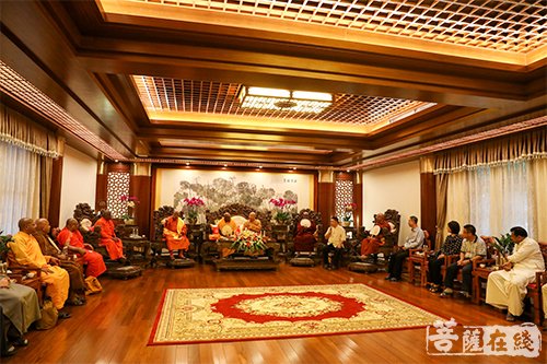 佛教-文明互鉴 斯里兰卡佛教三大教派代表团参访珠海普陀寺