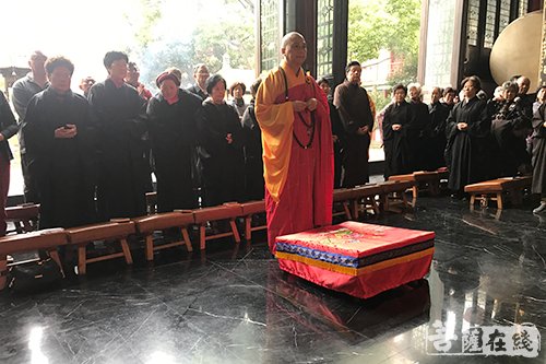 佛教-上海洪福寺举行药师法会 圣怀法师主法