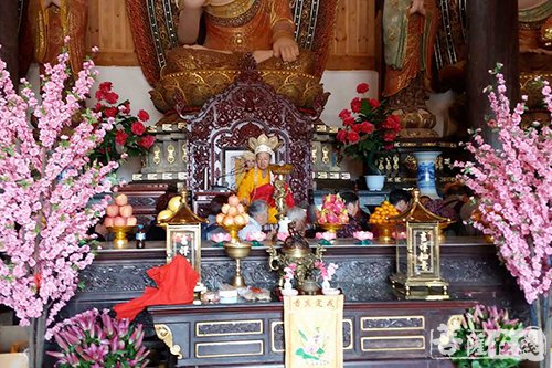 药师如来-富民县九峰山护国西华禅寺药师佛圣诞法会圆满