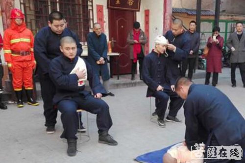 公共场所-郑州市金水区举行寺庙公共场所火灾逃生演练活动