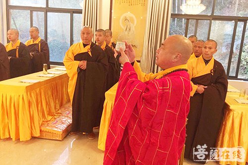 九华山平坦寺举行梁皇宝忏法会 广济法师主法