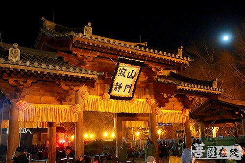 佛教-今天，我们来送梦参长老最后一程……