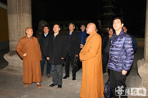 张彦通-国家宗教局副局长张彦通一行赴金山江天禅寺调研