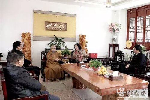 鸡足山-云南省委调研组一行赴鸡足山九莲寺进行调研