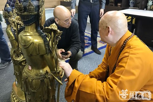 佛教-道慈大和尚一行赴北京迎请诸佛法像慈驾南海普陀