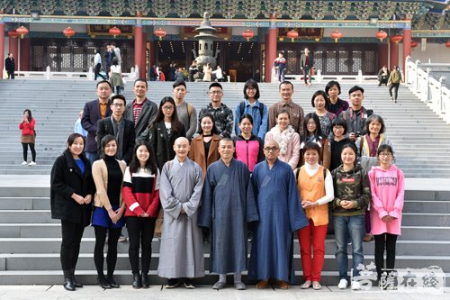 佛教-30位外语精英走进珠海普陀寺 向世界讲好中国佛教故事