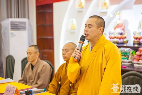 佛教-新会大圣寺组织全寺僧众和信众学习《宗教界积极参与反邪教工作倡议书》