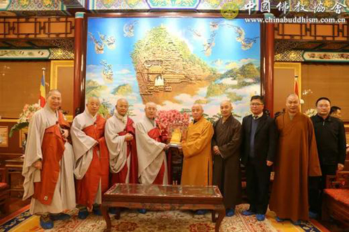 佛教-韩国天台宗总务院长春光长老一行赴中国佛教协会访问