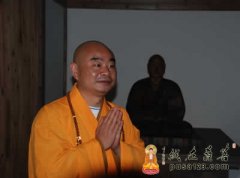 大明寺能修大和尚参观了“鉴真与空海”“千年丹青”展览