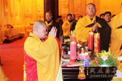昆山千灯延福禅寺举行了百名僧人蒙山施食法会