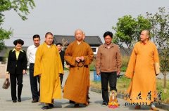 中佛协教务部常顺法师一行到浙江精严讲寺检查工作