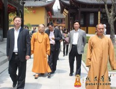 “宗教活动场所合理布局情况”课题组赴崇明县寿安寺调研