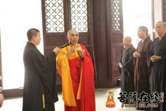 昆山各寺院举行晚会 庆祝中秋 迎接国庆