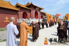 生命电视台主讲明证法师一行莅临白雀庵