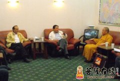 寒山寺文化研究院院长姚炎祥教授一行拜访湖北社科院