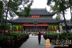 能修大和尚前往常州天宁寺看望新戒弟子